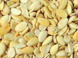 Dried Organic Apricot Kernels.